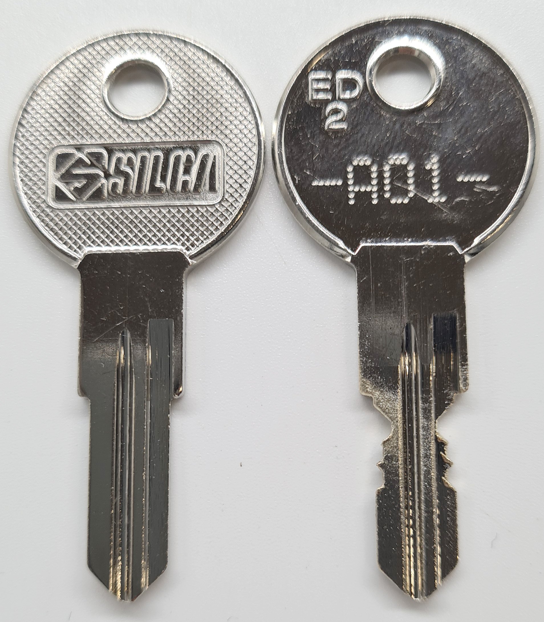 A00 to H99 Keys - online key cutting by code at WebKeys